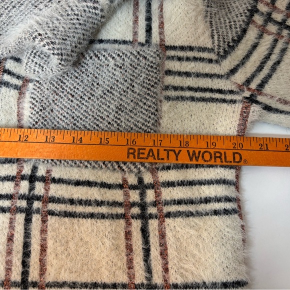 Entro Cream and Black Plaid Turtleneck Sweater - Picture 7 of 8